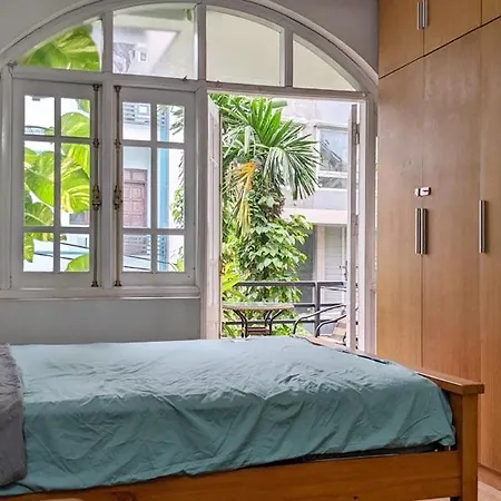 Hanoi Home 5 - Beautiful Apartment Near West Lake